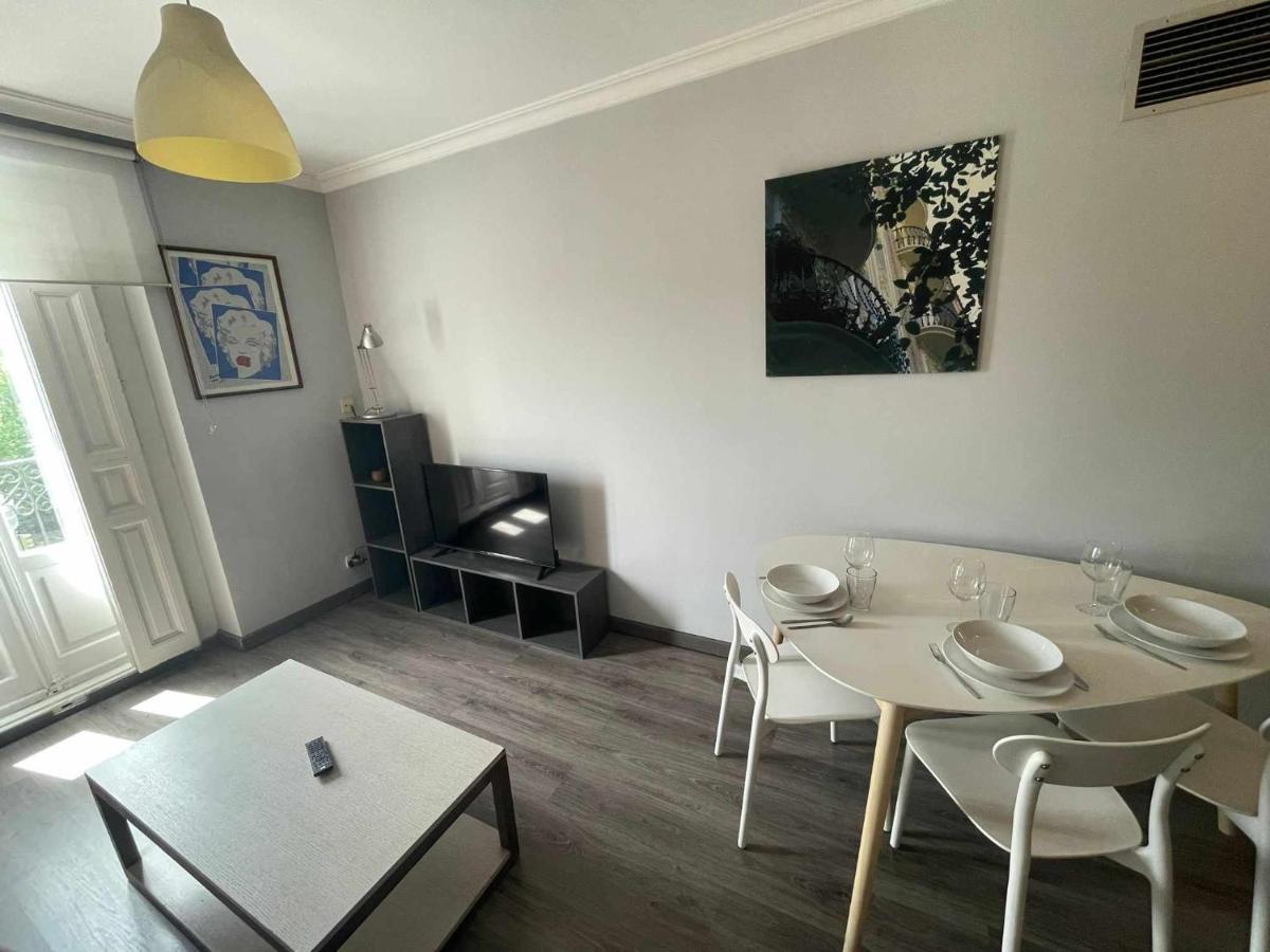 Estudio Con Vistas Alcalaretiro Madrid Eksteriør billede