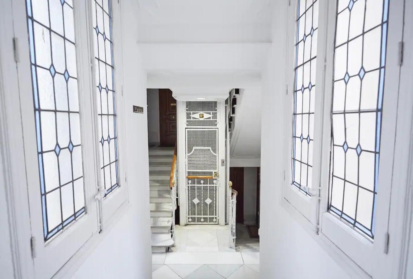 Estudio Con Vistas Alcalaretiro Madrid Eksteriør billede